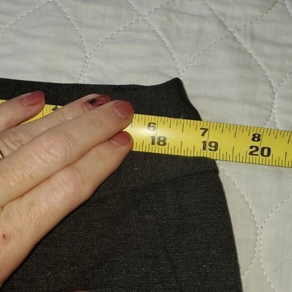 Chico's Dark Grey Dress Sz. 2 Short (16) Pants with Pockets - Picture 7 of 9